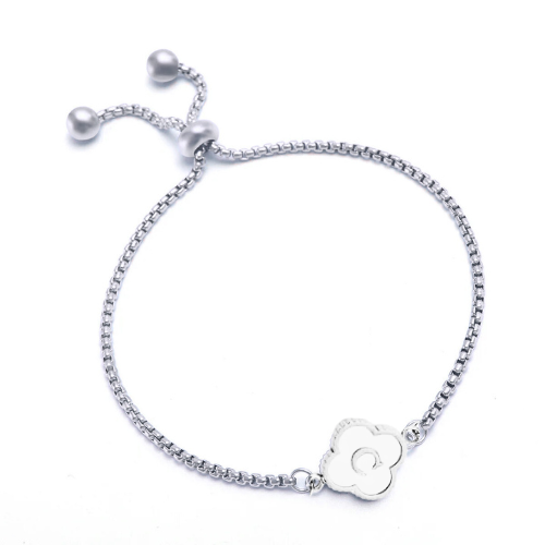 (*Summer Sale*) Four Leaf Clover Initial Bracelet