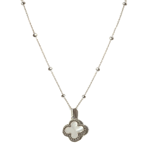 (*Autumn Sale*) Black Onyx Clover Pendant Necklace