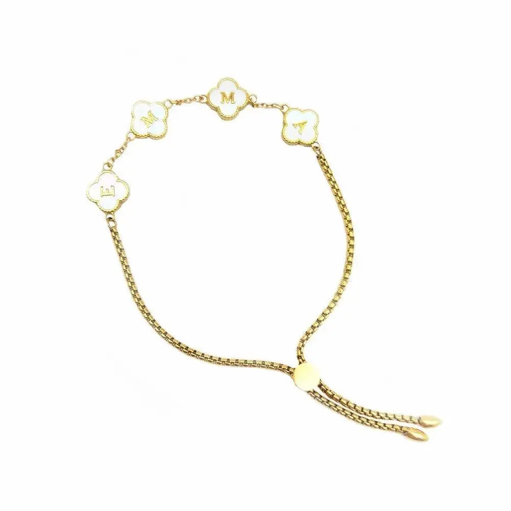(*Autumn Sale*) Pearl Clover Custom Name Bracelet