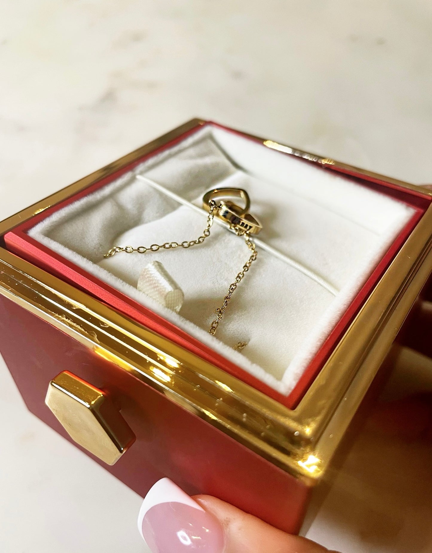 (*Autumn Sale*) Eternal Rose Box Set W/ Engraved Necklace & Eternal Rose