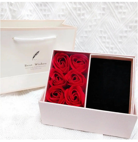 Jewellery Gift Box With Eternal Roses
