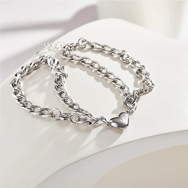 Magnetic Heart Charm Bracelet Set