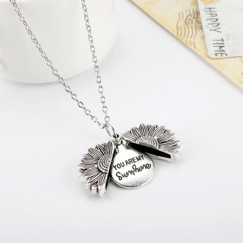 (*Autumn Sale*) You Are My Sunshine Sunflower Necklace