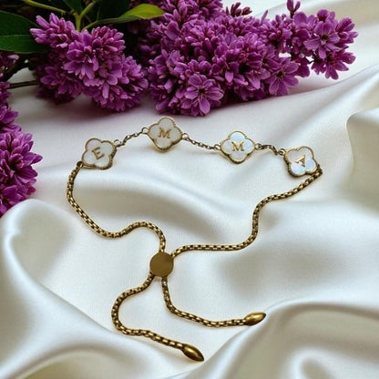 (*Summer Sale*) Pearl Clover Custom Name Bracelet