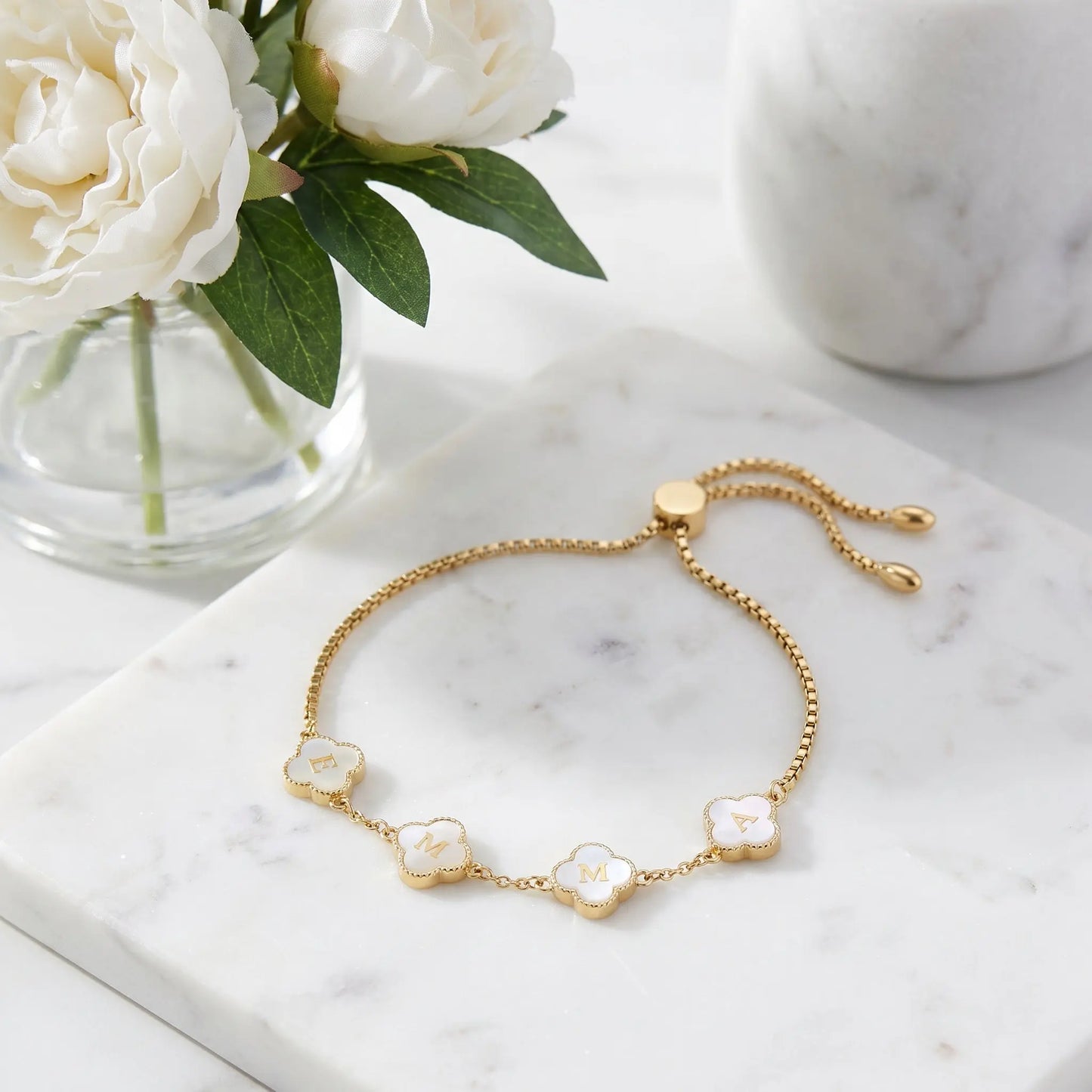 (*Spring Sale*) Pearl Clover Custom Name Bracelet 