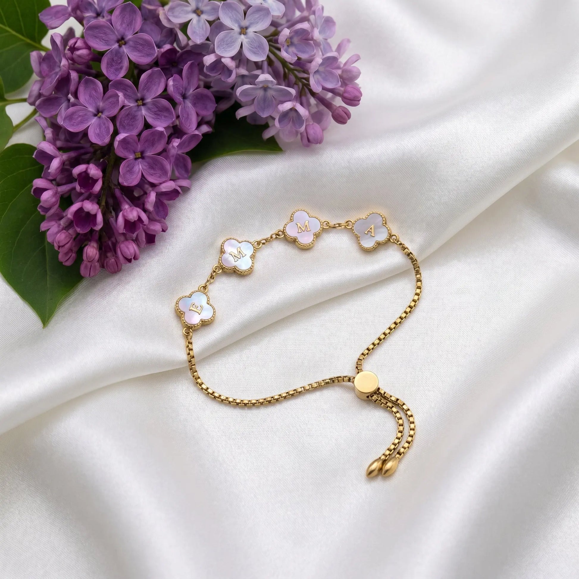 (*Spring Sale*) Pearl Clover Custom Name Bracelet 