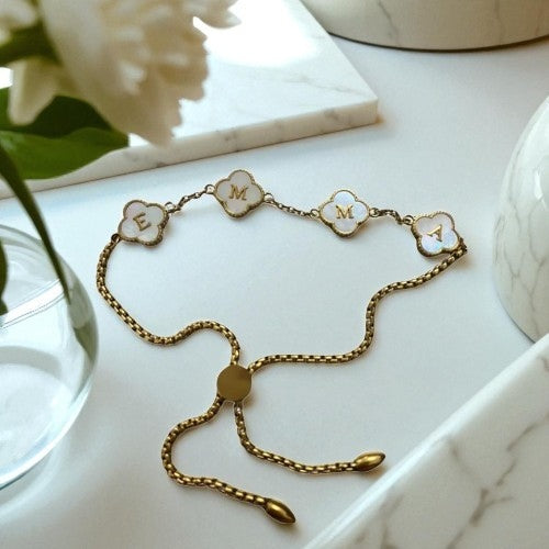 (*Summer Sale*) Pearl Clover Custom Name Bracelet