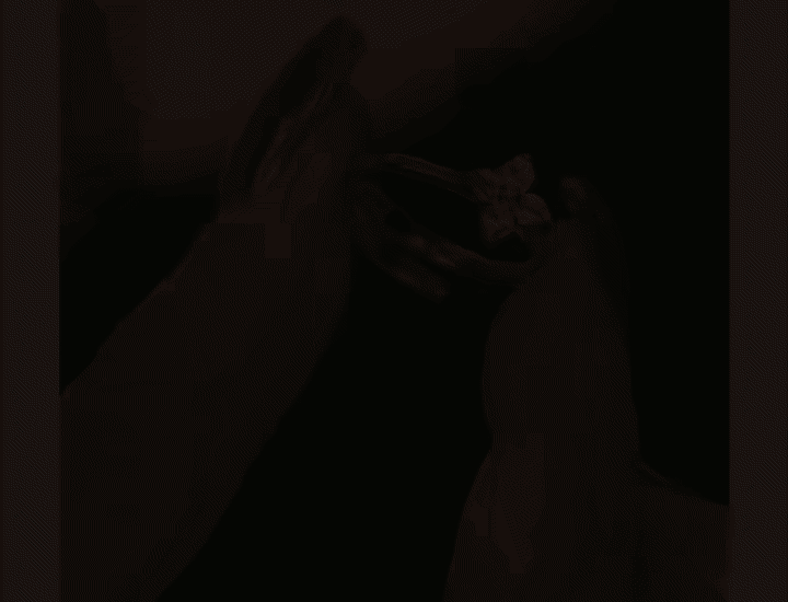 (*Autumn Sale*) Eternal Flower Bezel Ring 