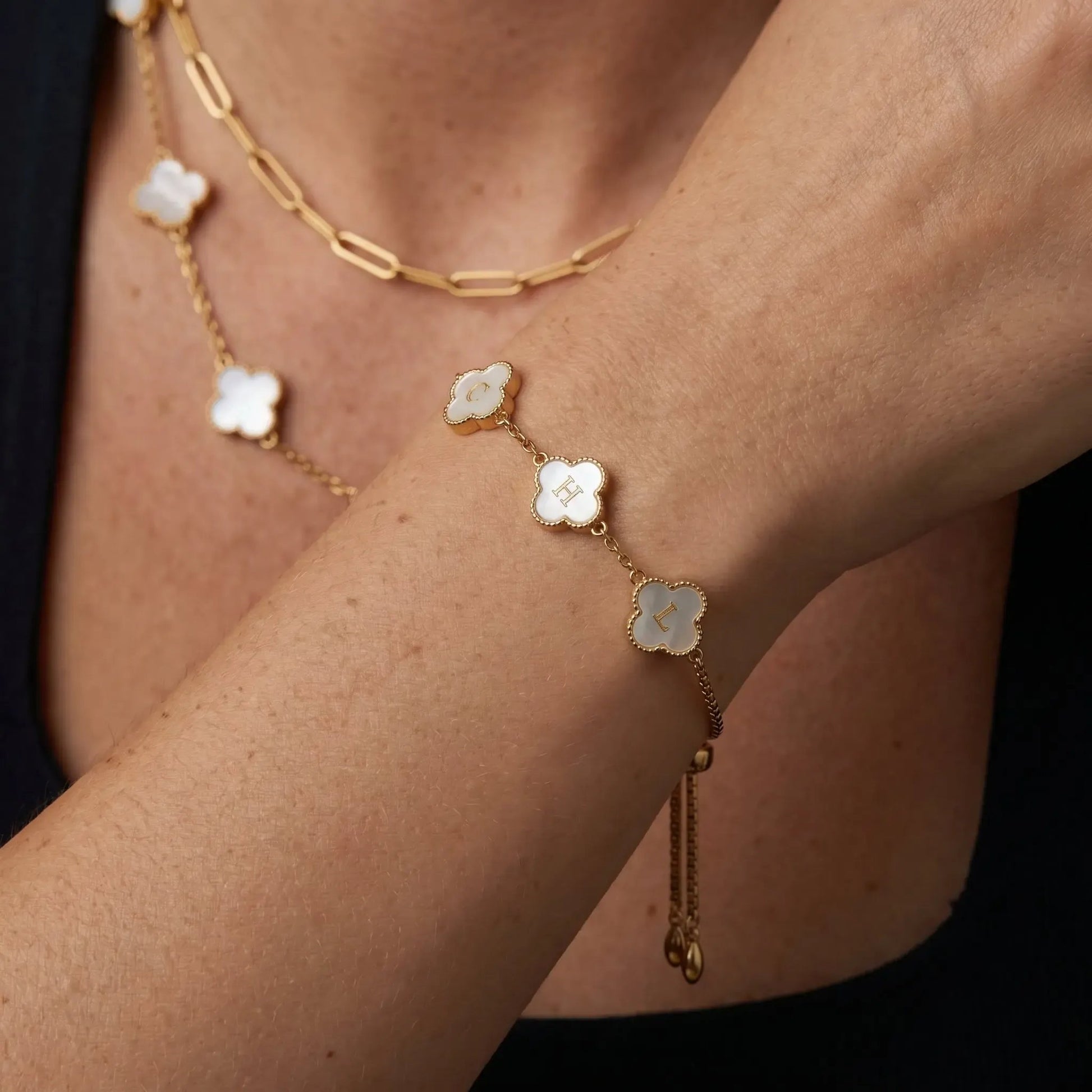 (*Spring Sale*) Pearl Clover Custom Name Bracelet 