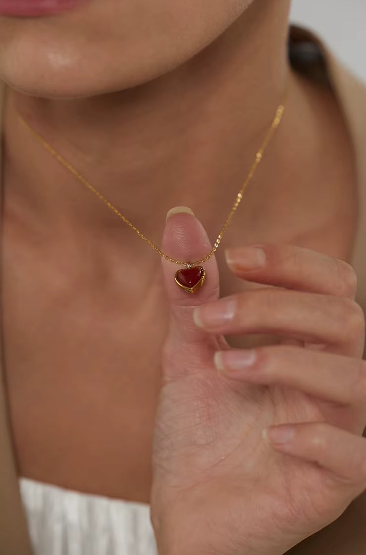 (*Spring Sale*) Heart Gemstone Pendant