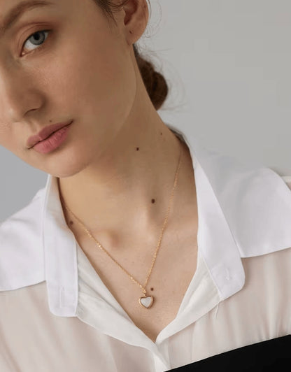 (*Spring Sale*) Heart Gemstone Pendant