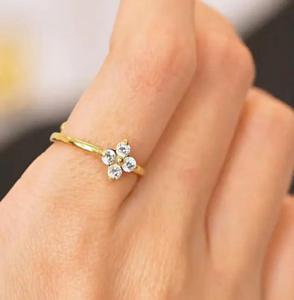 (*Autumn Sale*) Eternal Flower Bezel Ring 