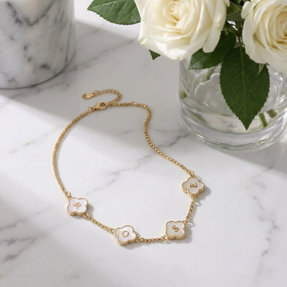 (*Spring Sale*) Pearl Clover Custom Name Necklace 