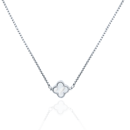 (*Summer Sale*) Pearl Clover Necklace