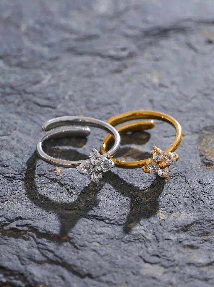 (*Autumn Sale*) Eternal Flower Bezel Ring 